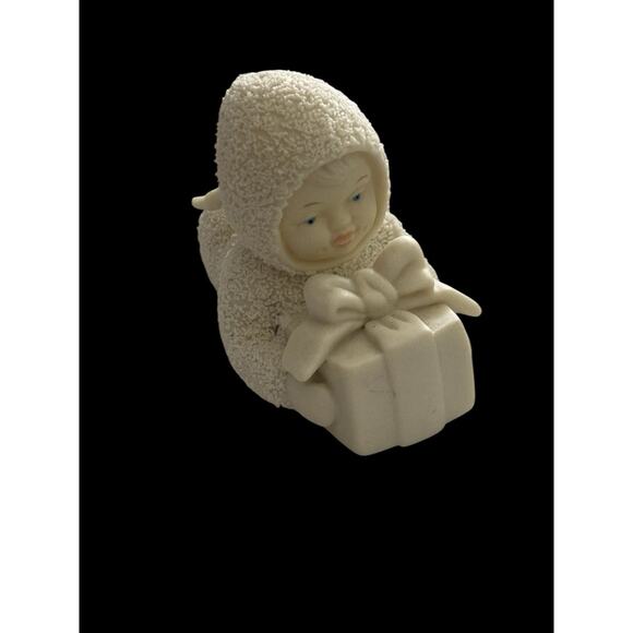 Snowbabies "Overnight Delivery" Bisque Ornament Dept 56 "Winter Tales - Picture 5 of 8